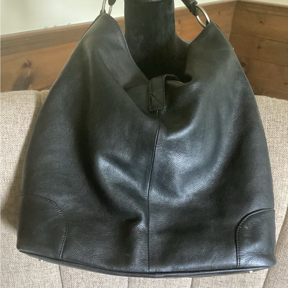 Kenneth Cole Black Leather Satchel Bucket Bag Interesting Hardware - Picture 4 of 12